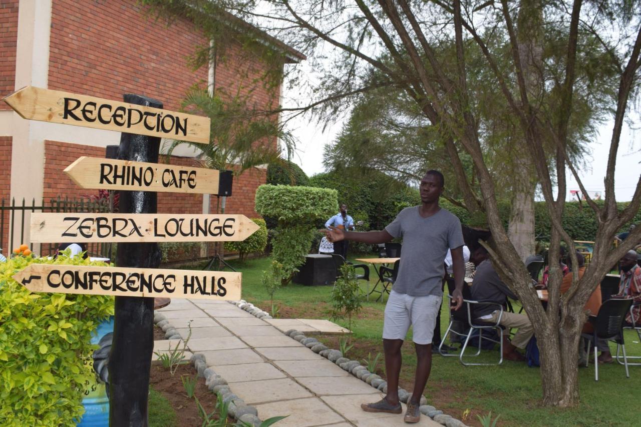 Acacia Hotel Mbarara Nyamitanga Exterior foto
